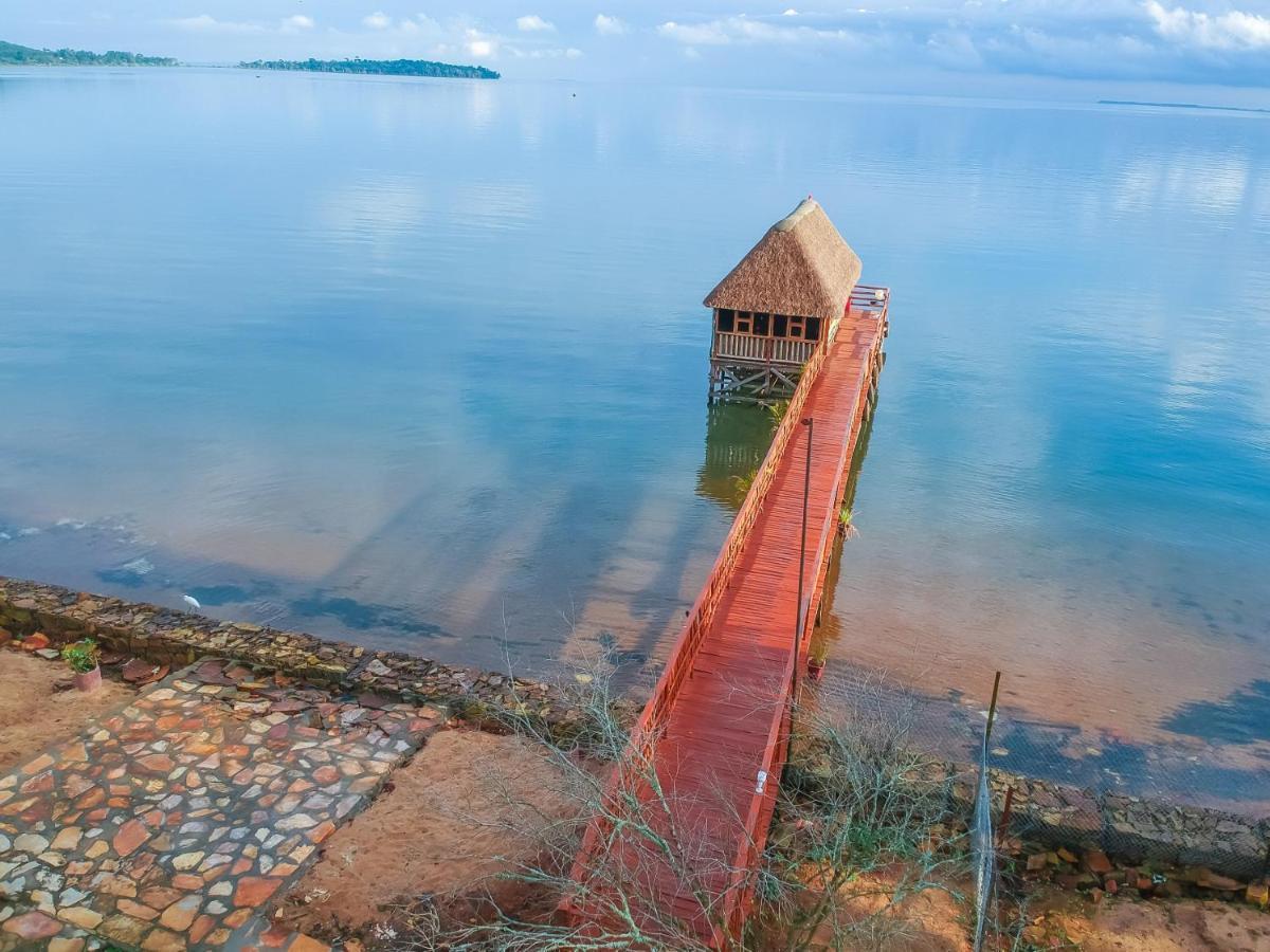 Mirembe Resort Beach Hotel Ssese Kalangala Экстерьер фото