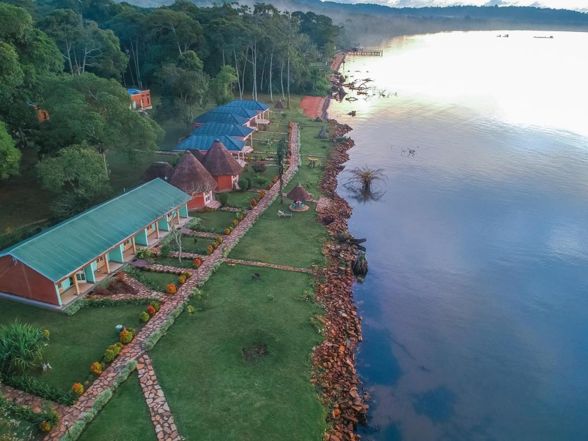 Mirembe Resort Beach Hotel Ssese Kalangala Экстерьер фото