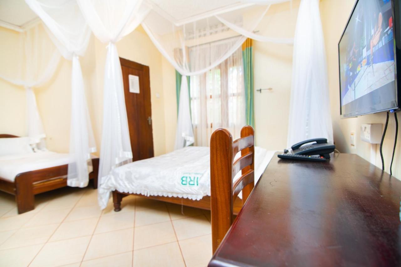 Mirembe Resort Beach Hotel Ssese Kalangala Экстерьер фото